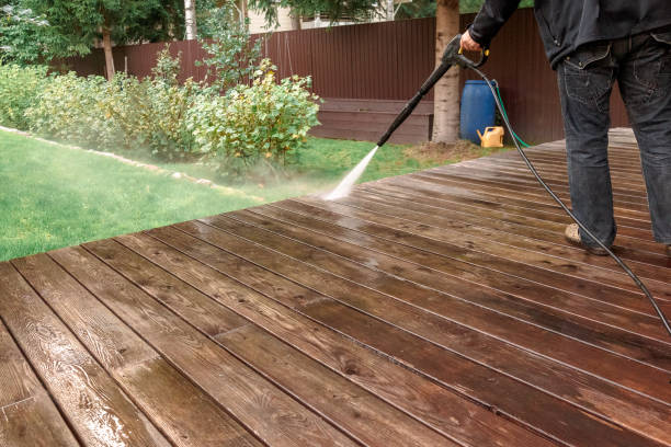Best Gutter Cleaning and Brightening in De Leon, TX